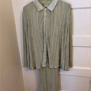 Altar’d State Sage Intimates